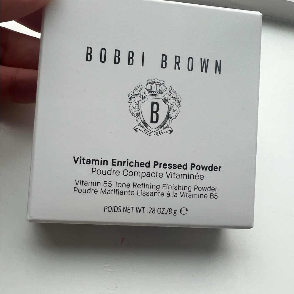 Bobbi Brown vitamin enriched pressed powder yellow